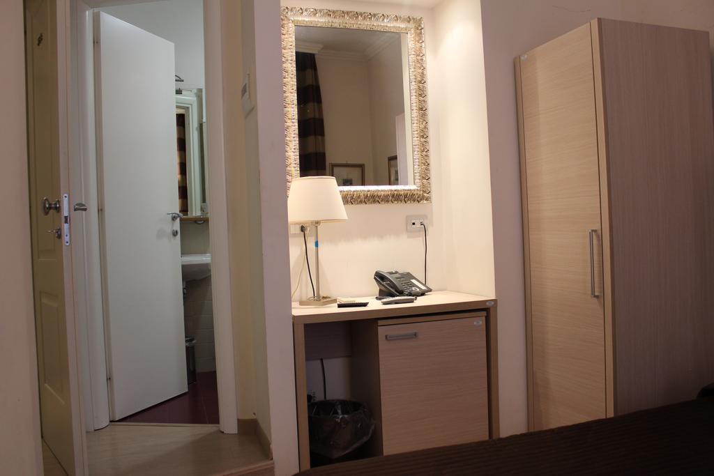 Booking House Rzym Zewnętrze zdjęcie