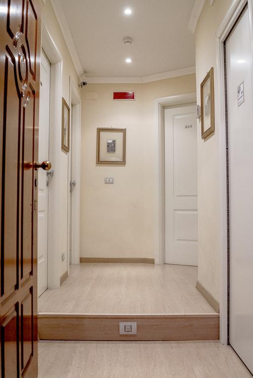 Booking House Rzym Zewnętrze zdjęcie
