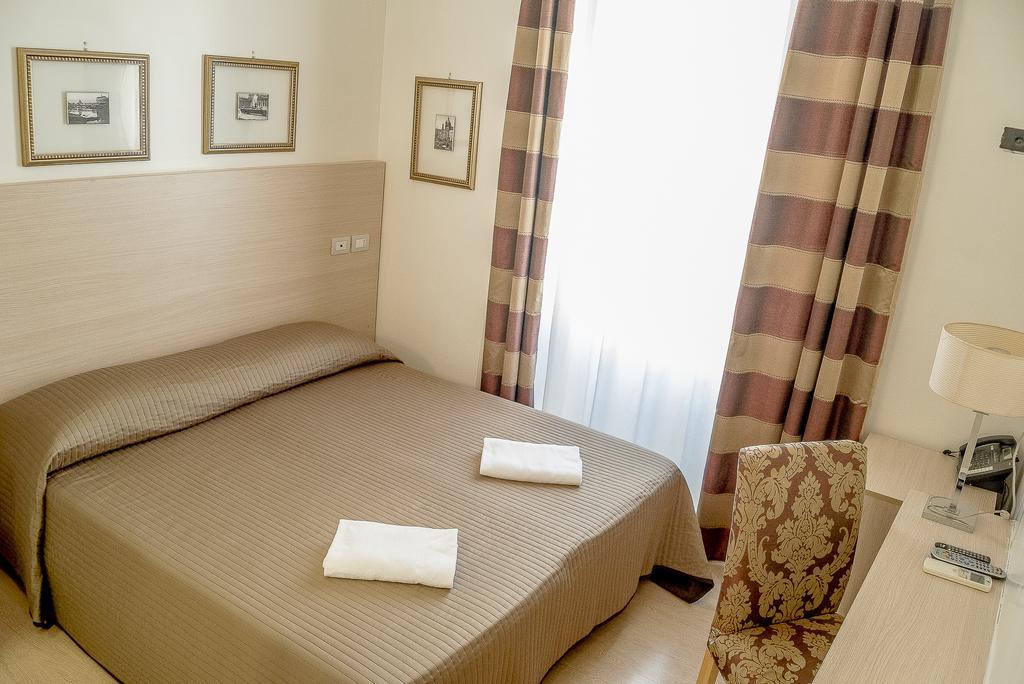 Booking House Rzym Zewnętrze zdjęcie