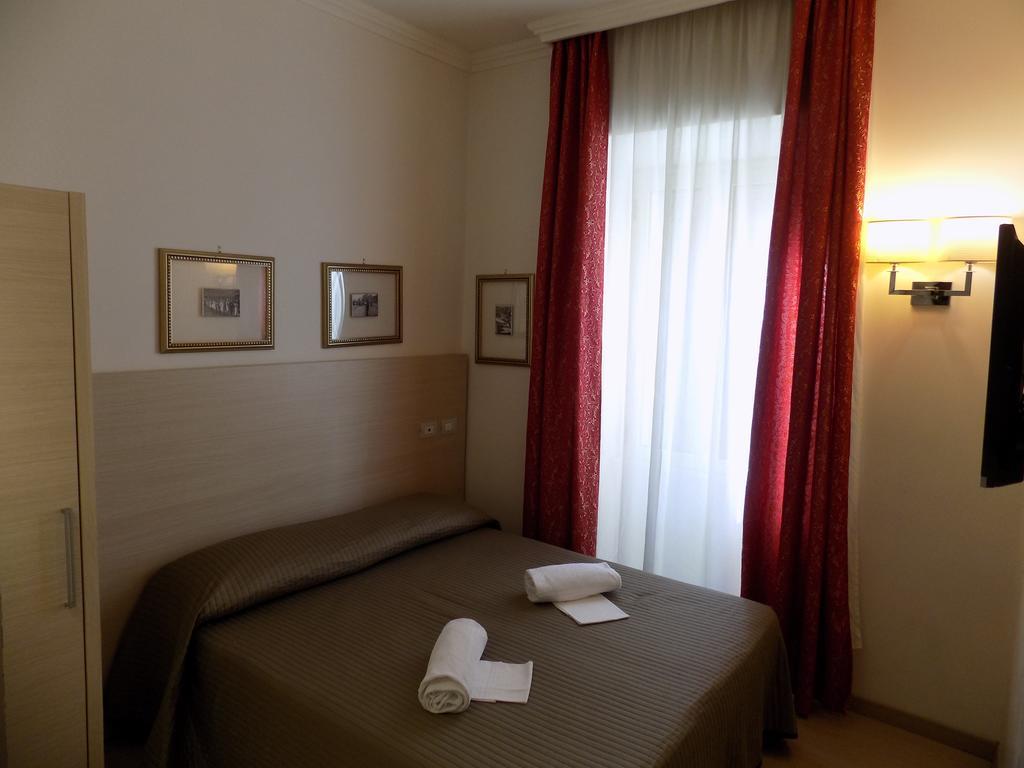Booking House Rzym Zewnętrze zdjęcie
